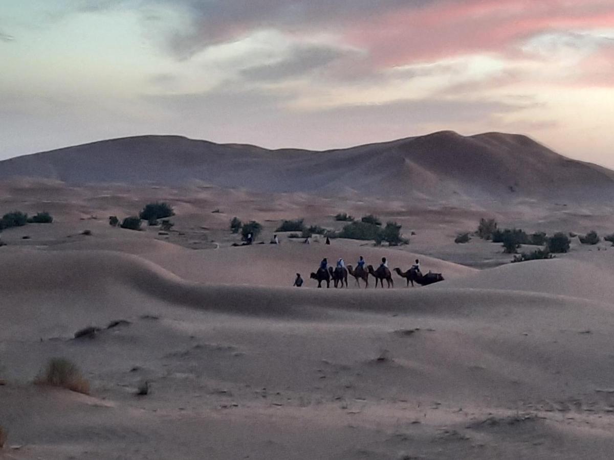 Starlit Camp Hotel Merzouga Eksteriør billede